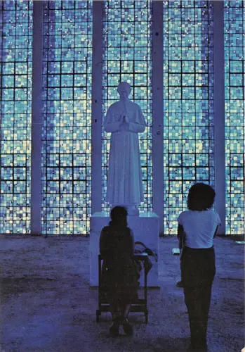 BG14263 Ansicht des d Bosco Heiligtums Messing nach innen