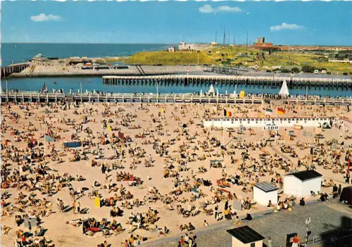 BR21976 Petite plage Oostende belgium