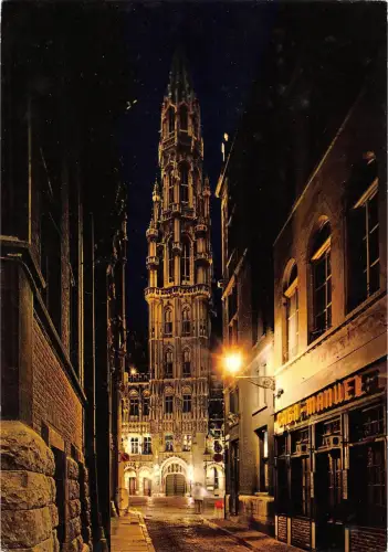 BR76767 bruxelles hotel de ville rue chair et pain belgium