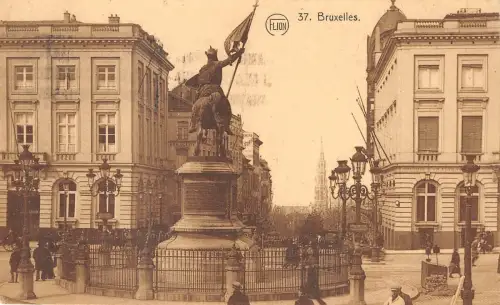 Br34771 Bruxelles Place Royal et Statue de Godefroid de Bouillon Belgien