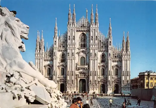 BG17951 milano il duomo italy