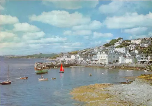 B87424 st mawes ship bateaux cornwall uk