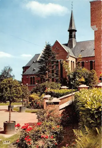 BR22689 Un coin du parc et la chapelle Leuze belgien
