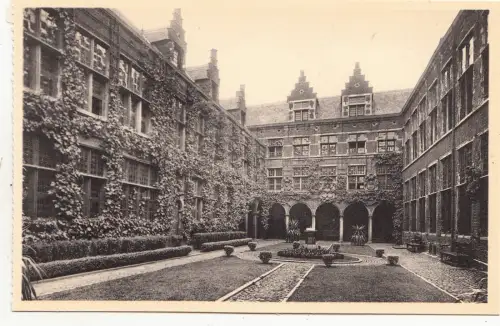 BF17513 la cour interieure museum plantin belgien front/back image