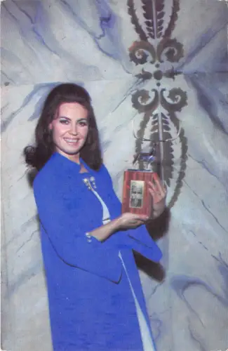 BF39821 lize marke belgium movie stars music