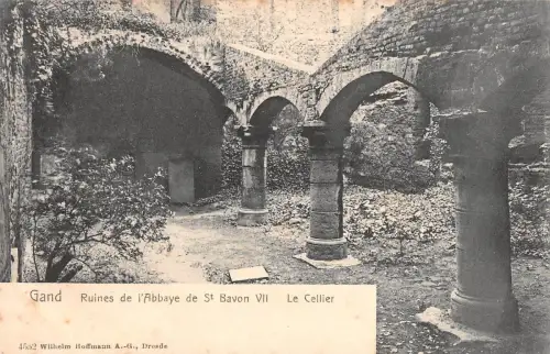BR55087 Ruines de l abbaye de St Bavon le cellier Gand belgien