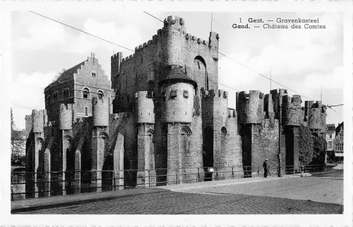 BG34355 gent gand chateau des comtes belgium