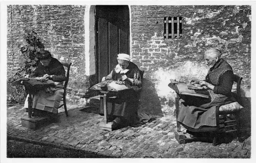 B93274 brugge dentelleres au travail bruges typen folklore belgien