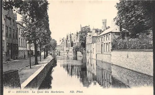 B94657 le quai des marbriers bruges belgien