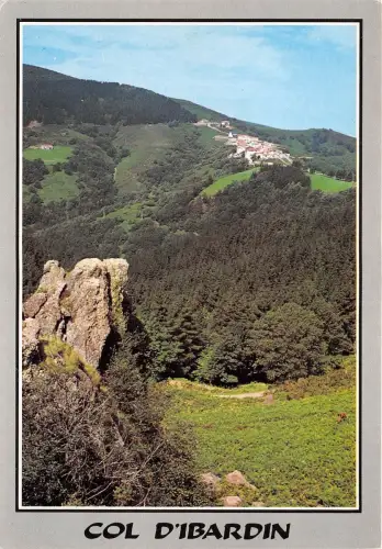 BR8327 Pays Basque Itxassou Le Pas de Roland france