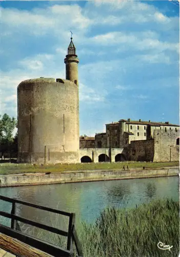 BR9892 Aigues matyes la tour de constance france