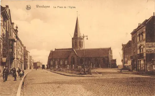 BR56221 La place de l Eglise Wenduine Belgien