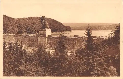 BR55583 La Gileppe le barrage et le lac belgien