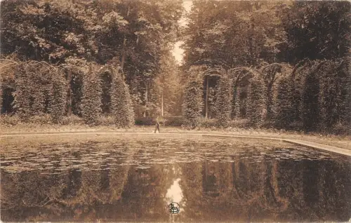 BR55354 Chateau de Beloeil le bassin des dames belgium