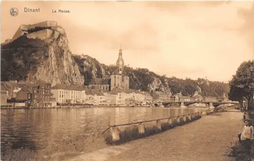 B93531 dinant la meuse belgien