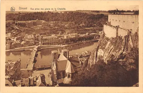 B94672 vue prise des glacis de la citadelle dinant belgien