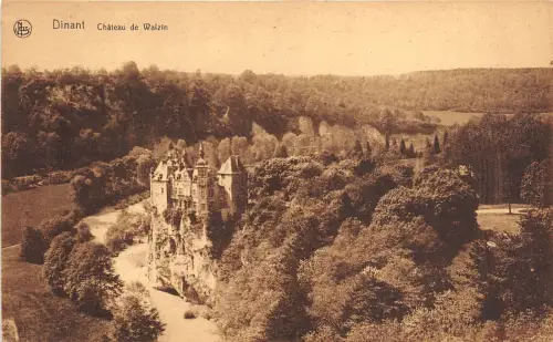 B94268 dinant chateau de walzin belgien