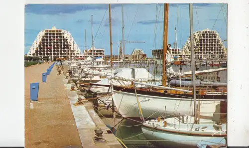 BF31690 la grande motte herault le port ship et les imm france front/back image