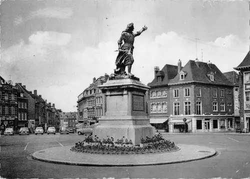 BT12596 Tournai Monument Christine de Laloing Princesse d Epinois Belgien