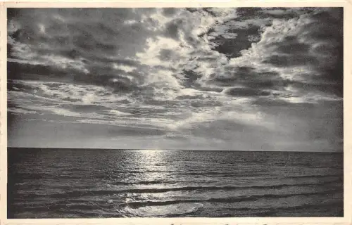 BR19810 Coxyde bains koksijde le soleil meurt sur les flots belgien