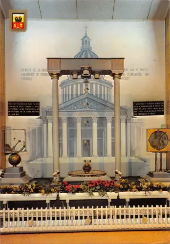 B108941 Belgien Sint Truiden Festraetsstudio Das Foucault Pendel