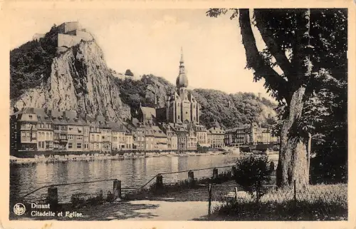 B107853 Belgien Dinant Citadelle et Eglise Kirche Echtfoto UK