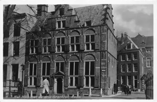 B92534 het huis met de drie grachten adam niederlande Echtfoto