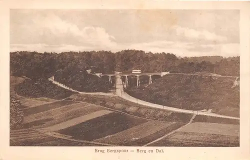 B94016 brug bergspoor bergen dal niederlande