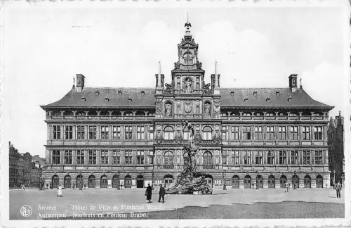 B105952 Belgien Anvers Hotel de Ville et Fontaine Brabo