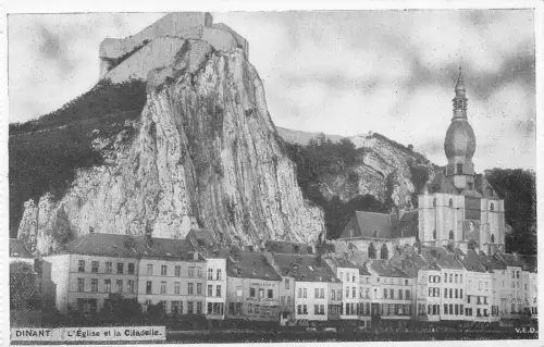 B105603 Belgien Kirche Dinant L'Eglise et la Citadelle