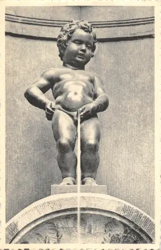 B107277 Belgien Bruxelles Manneken-Pis Statue Echtfoto UK