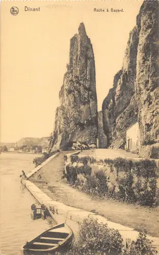 B105634 Belgien Dinant Rouche a Bayard River Boat