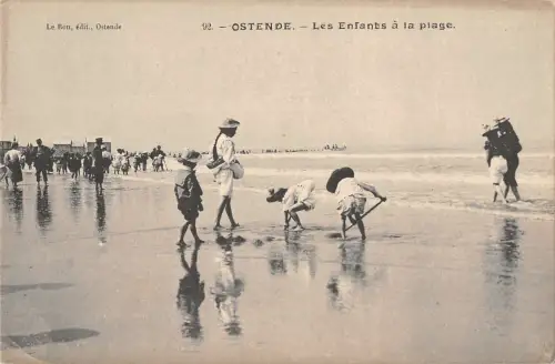B105414 Belgien Ostende Les Enfants a la Plage Beach