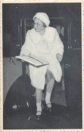 BF38119 la princesse josephine charlotte rend visite belgium queen king royalty