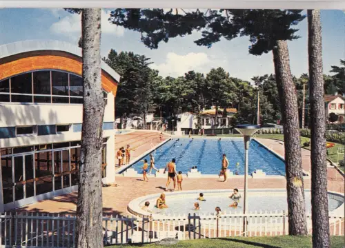 BF24430 le centre nautique de la baule france front/back image