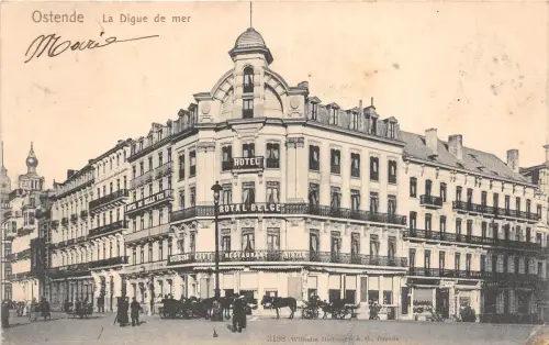 BF36557 ostende la digue de mer belgium