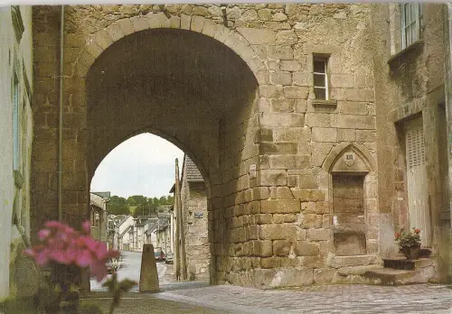 BF20095 la soyterraine creuse la porte du puy charraud france front/back image
