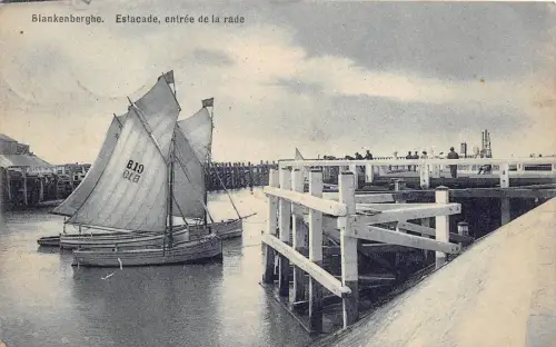 B92847 blankenberghe estacade entree de la rade ship bateaux belgien