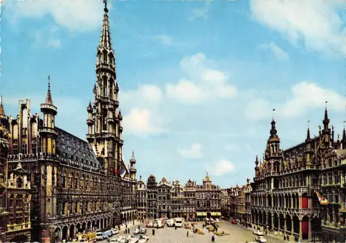 BR76719 bruxelles grand place hotel de ville belgium