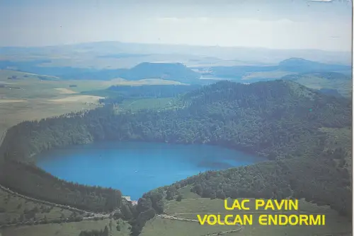 BF19986 le lac pavin puy de dome france front/back image