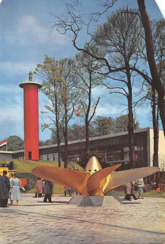 BT3286 interieur du pavilion des pays Bas Exposition universalle de Belgium