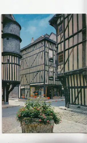 BF21668 tour de l ortevre et vieilles maisons troyes france front/back image