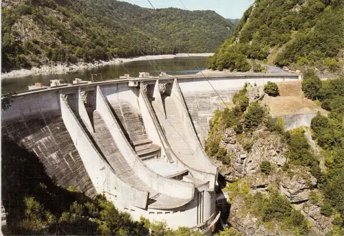 BF14732 barrage de l aigle sur la dordogne correze france front/back image