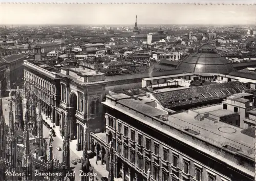 BF15346 Panorama del Duomo Milano Italien Vorder-/Rückbild