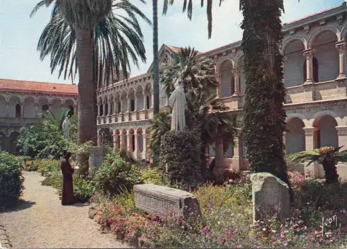 BF28495 ile saint honorat cannes a m la cour d honneur france front/back image