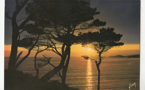 BF25634 crepuscule sur la mer france front/back image