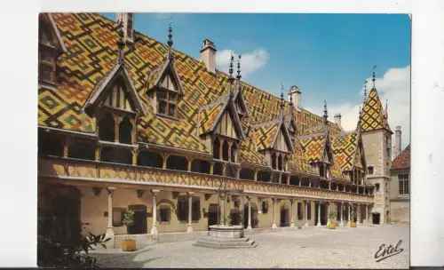 BF20773 beaune c de or la cour d honneur de l hotel france front/back image