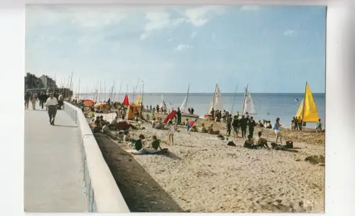 BF30999 la plage et les voilliers luc sur mer france front/back image
