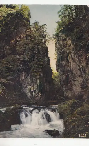 BF31378 les gorges de la cere auvergne france front/back image