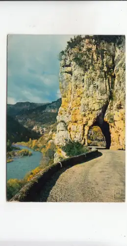 BF31436 les gorges du tarn lozere a cheval sur la rout france front/back image